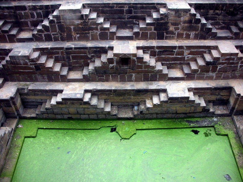 chand_baori_0319_05.jpg